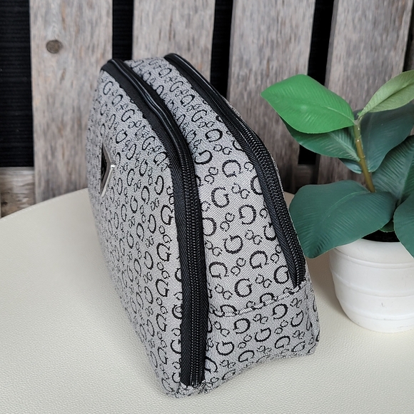 Guess Faux Leather Monogram Black and Gray Travel Bag - Picture 3 of 12